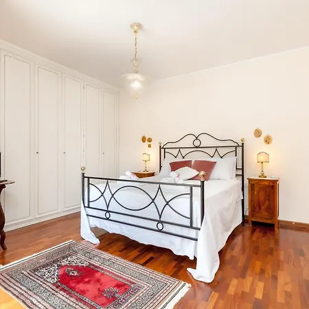 Διαμέρισμα Casa Di Lusso A Con Bagno Privato Φέρμο