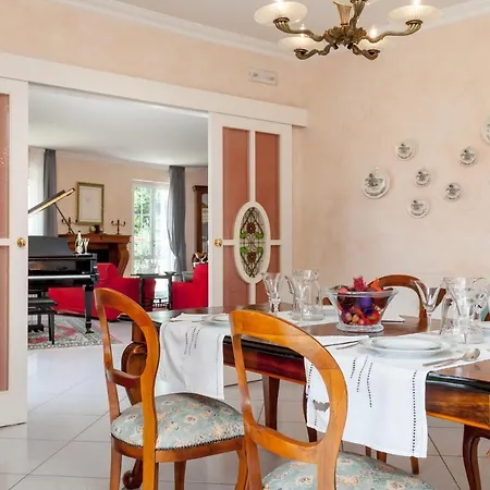 Casa Di Lusso A Con Bagno Privato Διαμέρισμα *