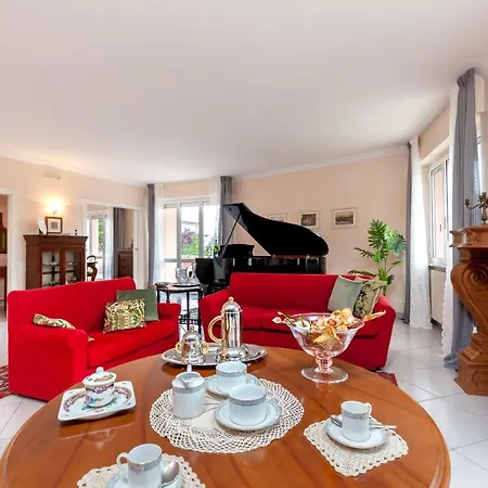 Casa Di Lusso A Con Bagno Privato Διαμέρισμα